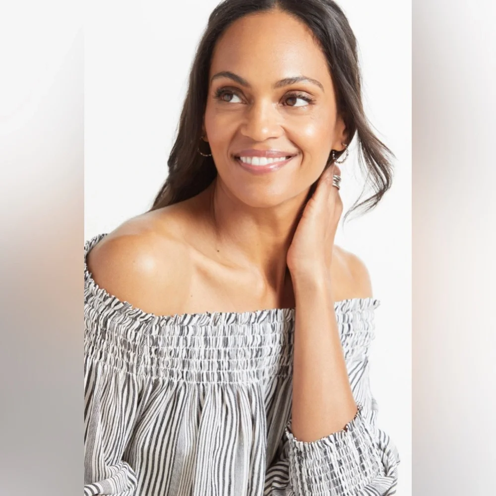 🆕 NWT Women’s Evereve Sydney Stripe Off Shoulder Top - Picture 9 of 9